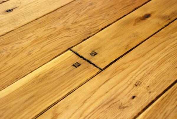 Hand Scraped Wide Plank Hickory Flooring Hand Beveled Edges Raised Pegs 3